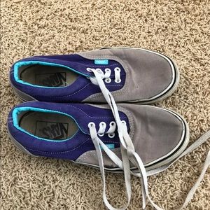 Vans shoes men’s 5.5/ women’s 7